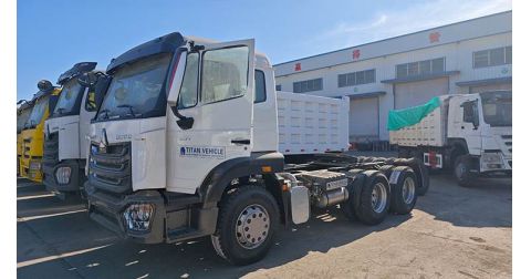 Kenyan Customer Purchased Used Sinotruk Howo 6x4 Tractor Truck Lhd