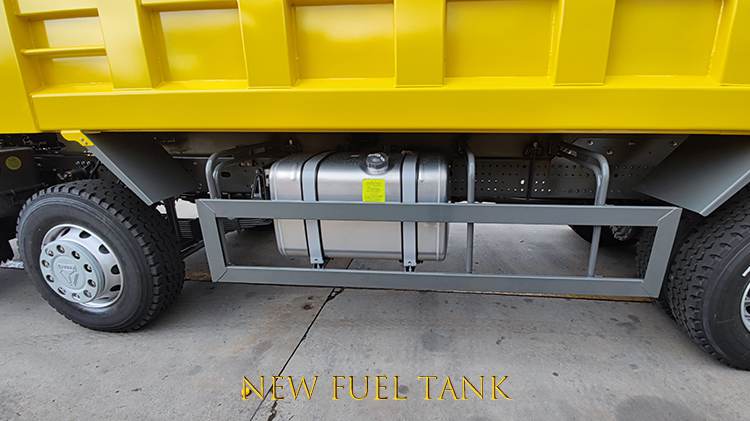 Guangzhou Used Trucks Sinotruk Howo 8x4 Tipper Truck for Sale