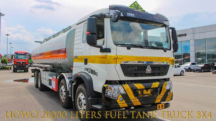 Howo Old Oil Tanker 20000 Liters Fuel Tank Truck 8x4 for Sale in Dakar