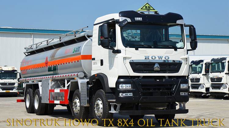 Sinotruk Howo TX 8x4 12 Wheel Oil Tank Truck for Sale in Abidjan