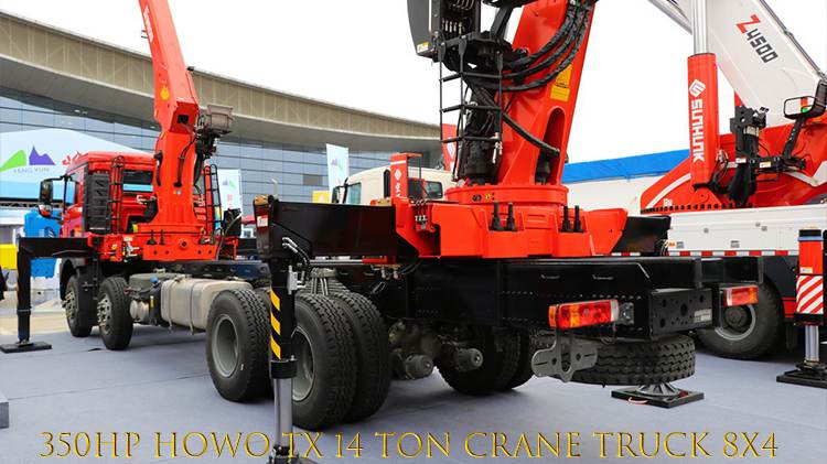 Sinotruk Howo 8x4 Crane Truck Used Howo TX 14 Ton Crane Truck for Sale in Maputo