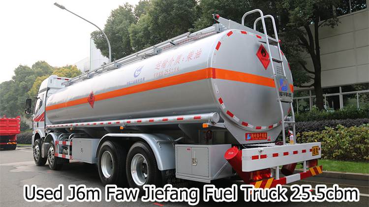Used J6M Faw Jiefang Fuel Truck for Sale in China