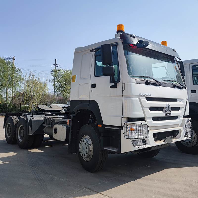 Used Sinotruk Tractor Unit Euro 2 Howo Tractor Head