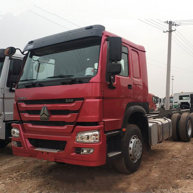 Second Hand Sinotruk Howo Tractor Truck 6*4