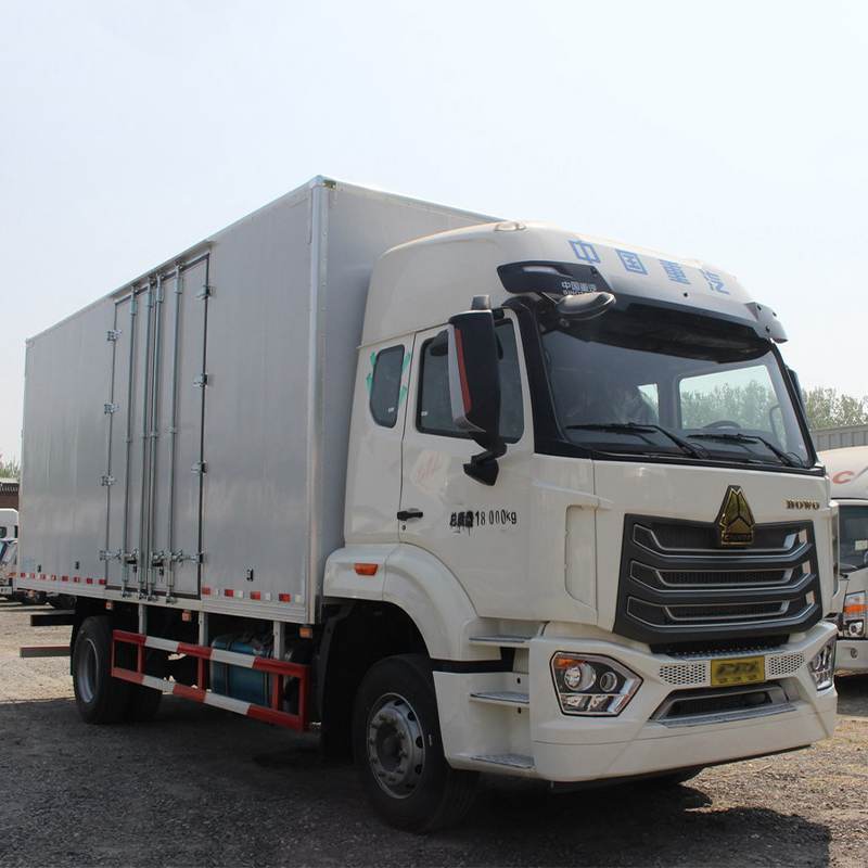 Used Cargo Van 4x2 Sinotruk Howo Cargo Van Truck