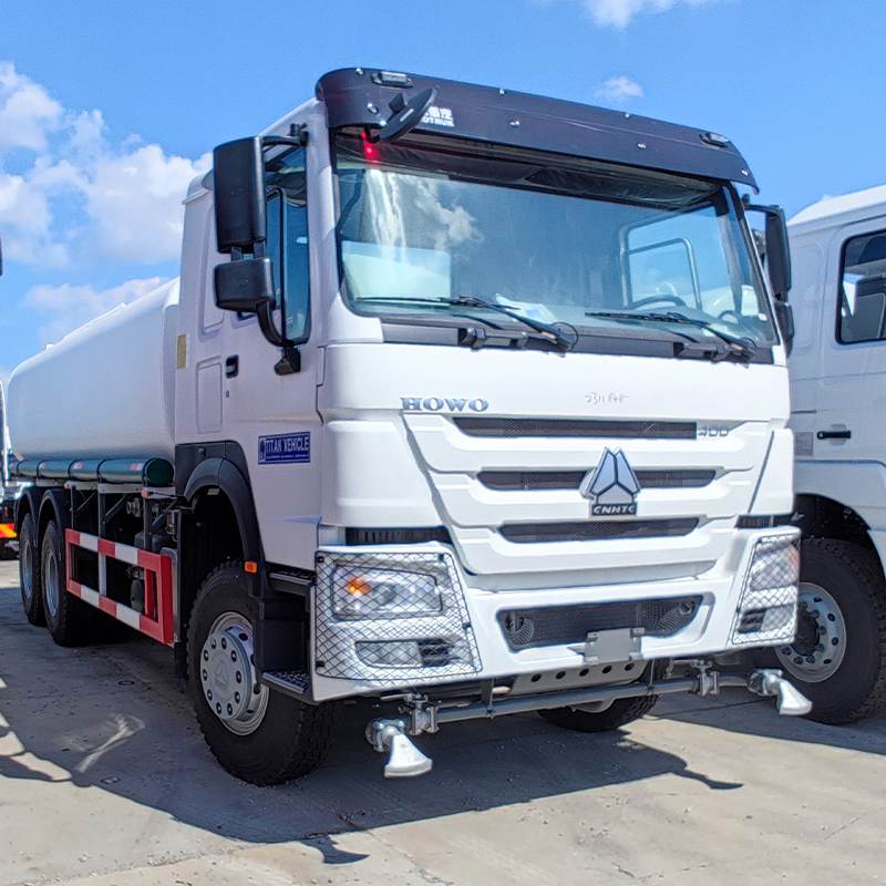 2021 Sinotruk Howo 6x4 Water Tanker 20000 Liter