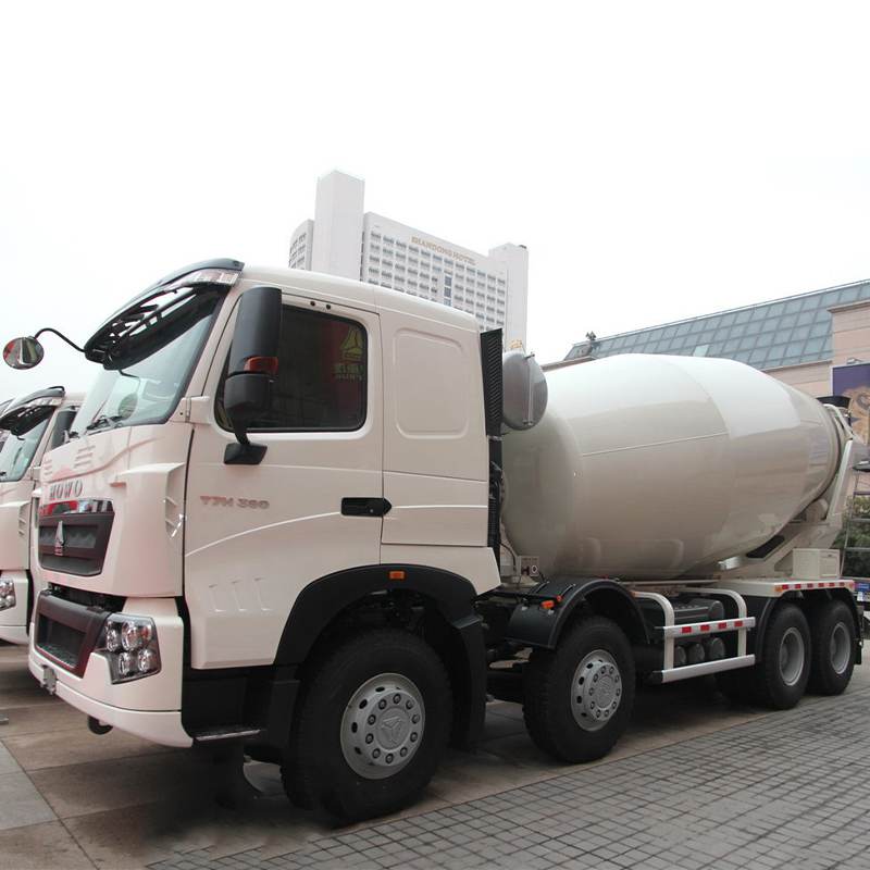 Sinotruk Howo T7h Second Hand Concrete Mixer Trucks