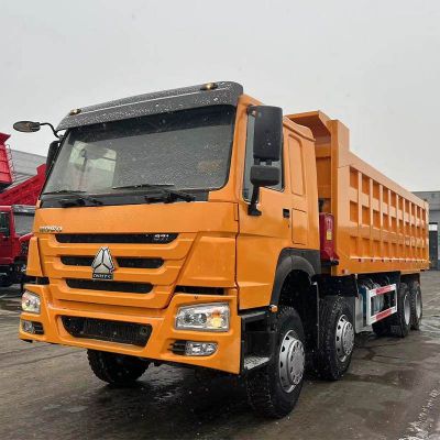 Sinotruk Howo Dump Truck 8x4 12 Wheels
