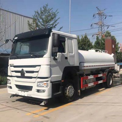 4x2 Sinotruk Howo Water Tank Truck Near Me