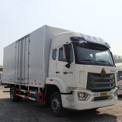 Used Cargo Van 4x2 Sinotruk Howo Cargo Van Truck