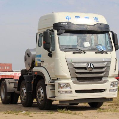 Second Hand Sinotruk Euro 5 Hohan LNG Truck Head